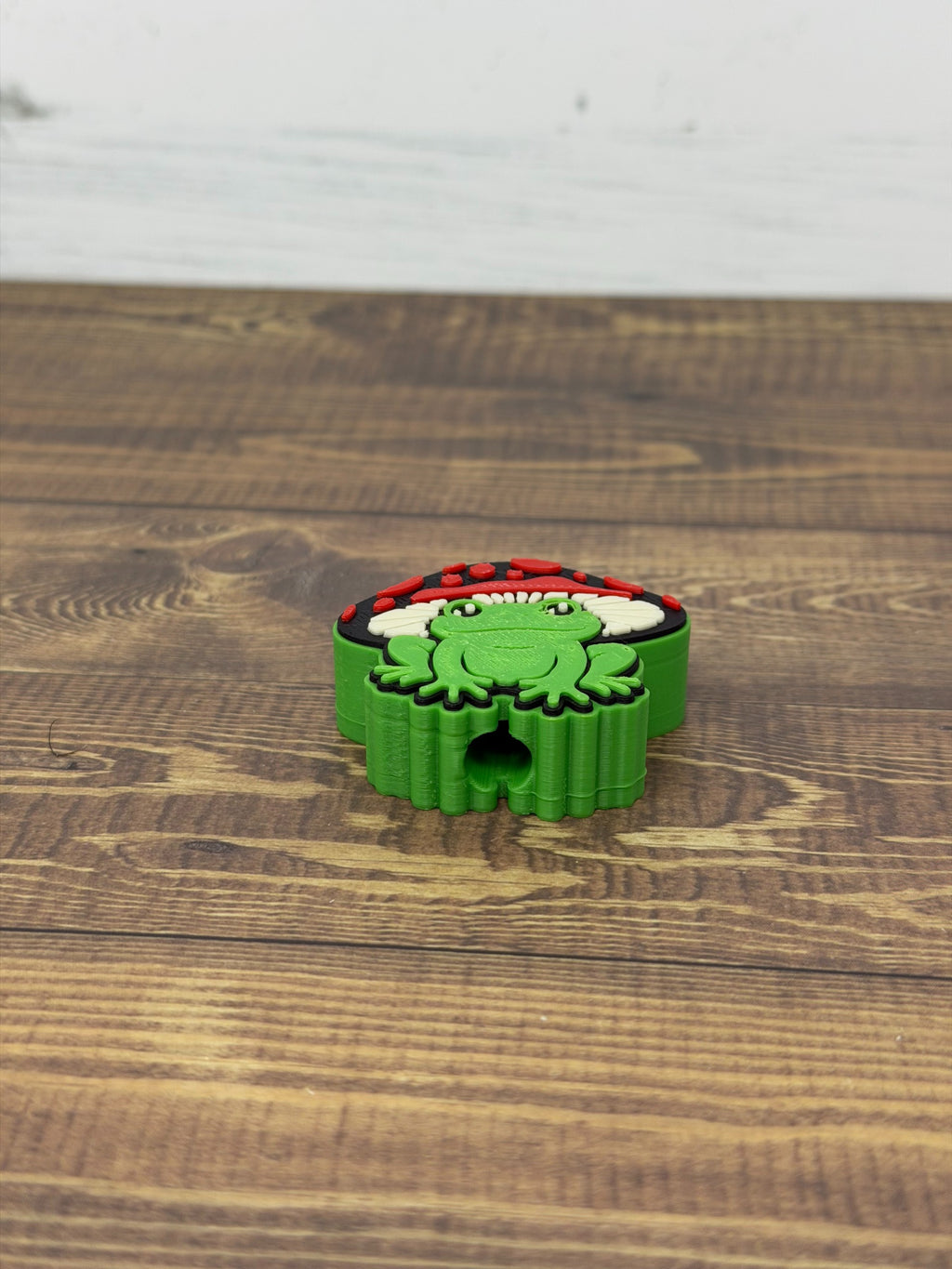 Mushroom Frog Straw Topper
